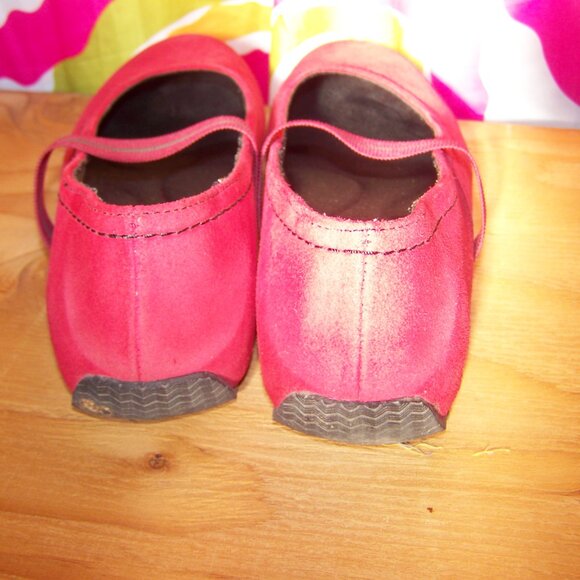 Dr. Scholl's Red Mary Janes Sz 7.5 - Picture 4 of 5